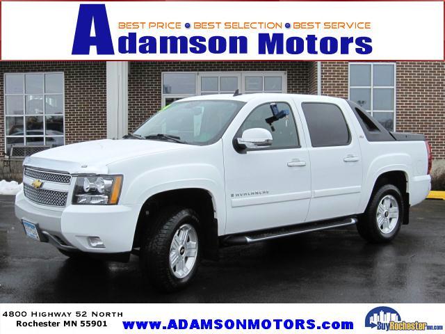 Photo of 2009 Chevrolet Avalanche