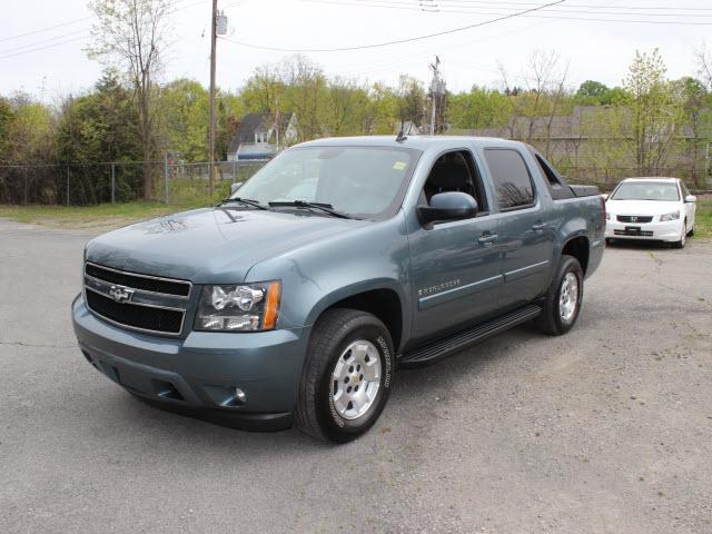 Photo of 2009 Chevrolet Avalanche