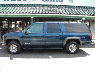 Photo of 1999 Chevrolet Suburban