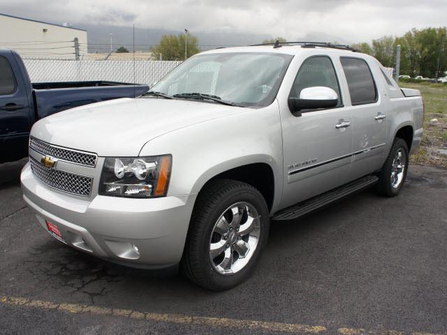 Photo of 2011 Chevrolet Avalanche