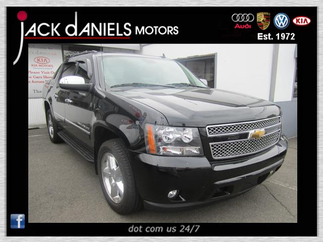 Photo of 2011 Chevrolet Avalanche