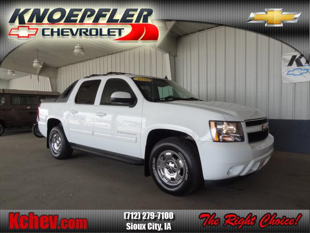 Photo of 2010 Chevrolet Avalanche