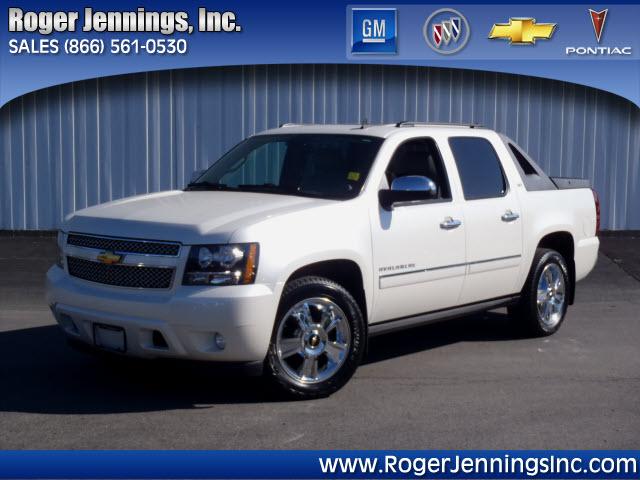 Photo of 2010 Chevrolet Avalanche