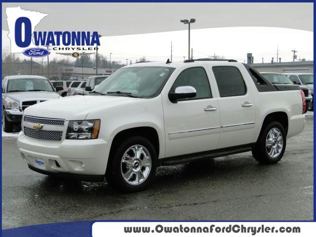 Photo of 2010 Chevrolet Avalanche