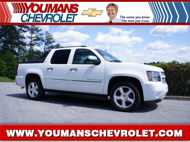 Photo of 2010 Chevrolet Avalanche