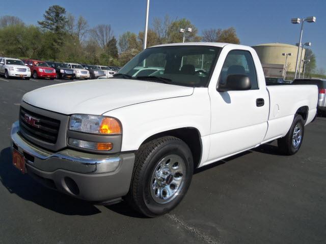 Photo of 2006 GMC Sierra 1500