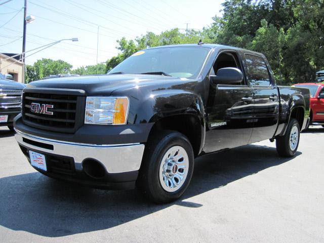 Photo of 2010 GMC Sierra 1500