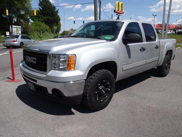 Photo of 2010 GMC Sierra 1500