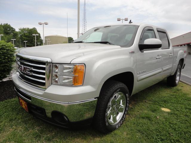 Photo of 2010 GMC Sierra 1500