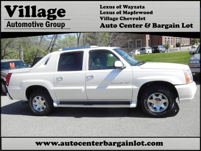 Photo of 2005 Cadillac Escalade EXT