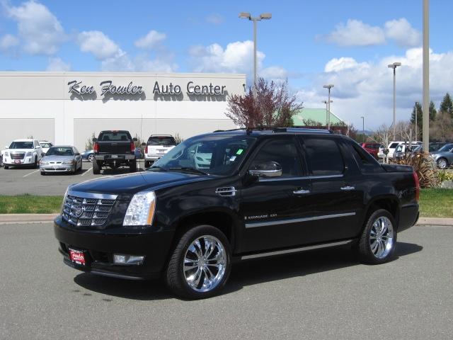 Photo of 2008 Cadillac Escalade EXT