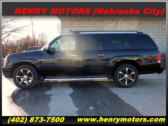 Photo of 2004 Cadillac Escalade ESV