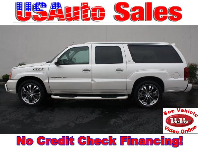 Photo of 2004 Cadillac Escalade ESV