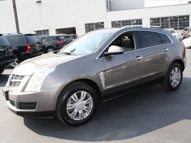 Photo of 2011 Cadillac SRX