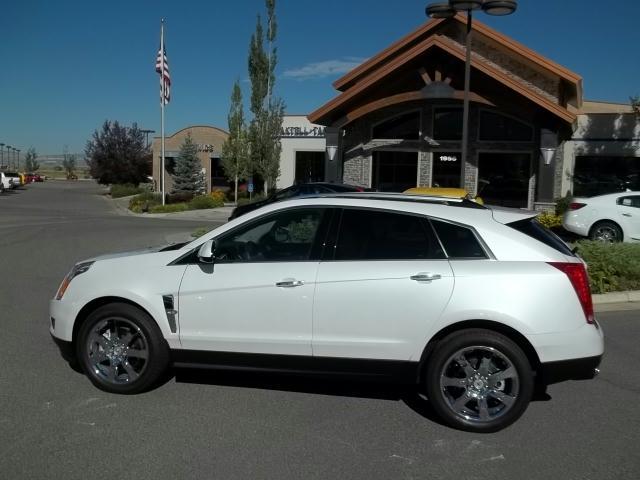 Photo of 2010 Cadillac SRX
