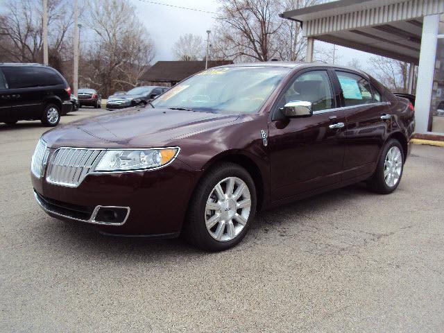 Photo of 2012 Lincoln MKZ