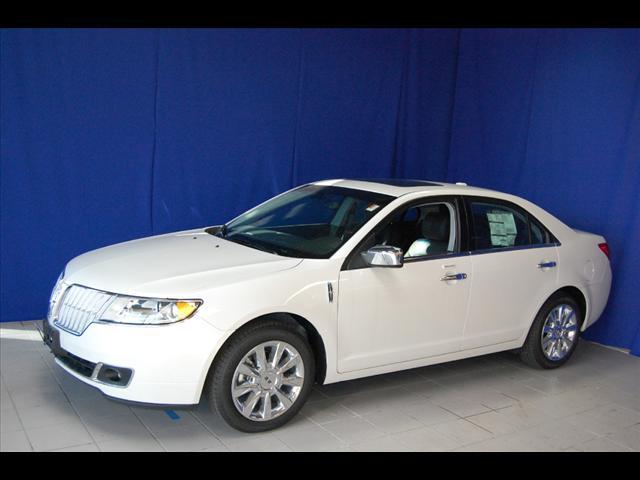 Photo of 2012 Lincoln MKZ
