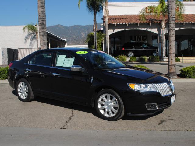 Photo of 2011 Lincoln MKZ