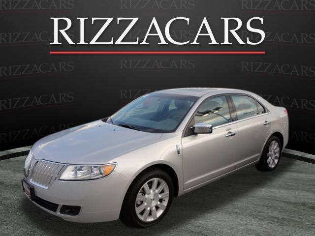 Photo of 2010 Lincoln MKZ