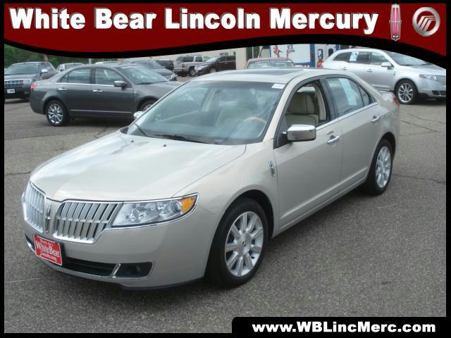 Photo of 2010 Lincoln MKZ