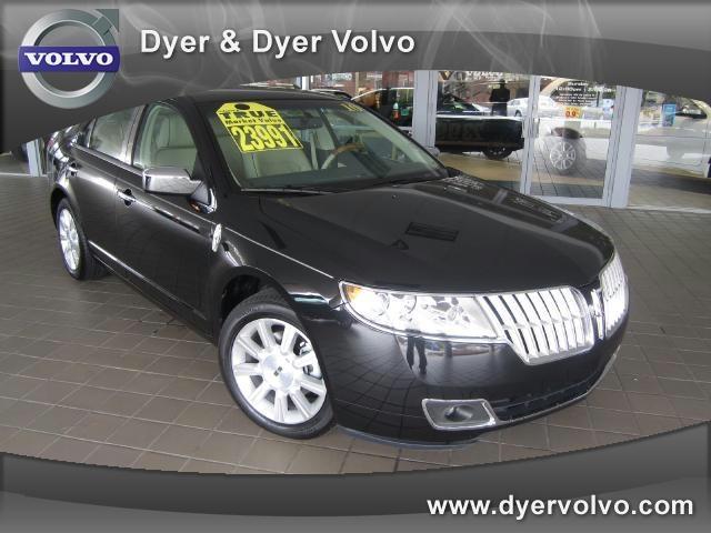 Photo of 2010 Lincoln MKZ