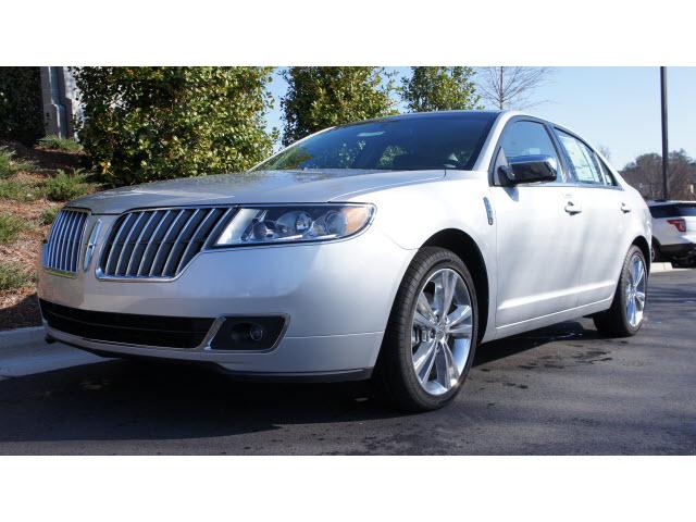 Photo of 2011 Lincoln MKZ