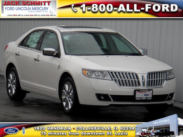 Photo of 2012 Lincoln MKZ