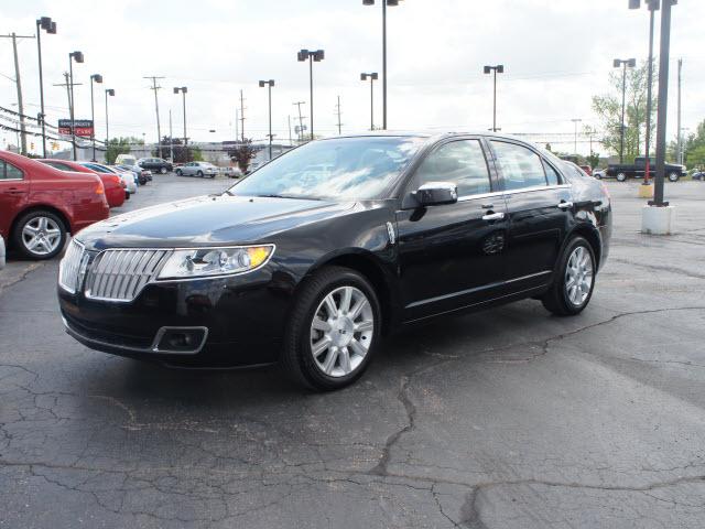 Photo of 2011 Lincoln MKZ