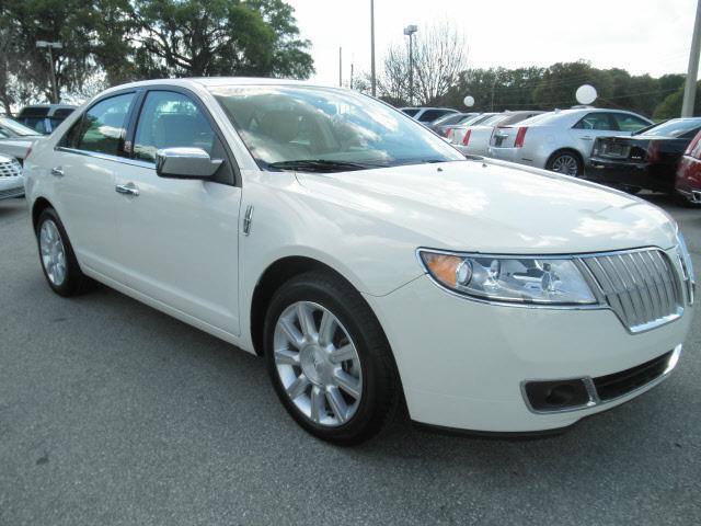 Photo of 2012 Lincoln MKZ