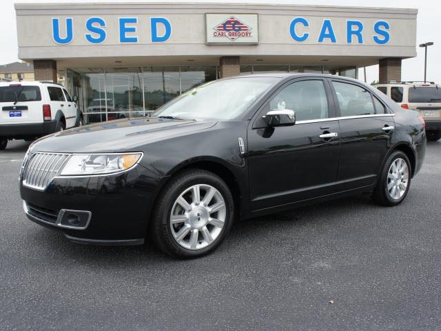 Photo of 2010 Lincoln MKZ