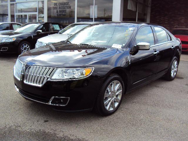Photo of 2012 Lincoln MKZ