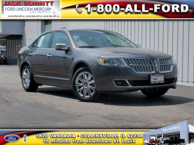 Photo of 2011 Lincoln MKZ