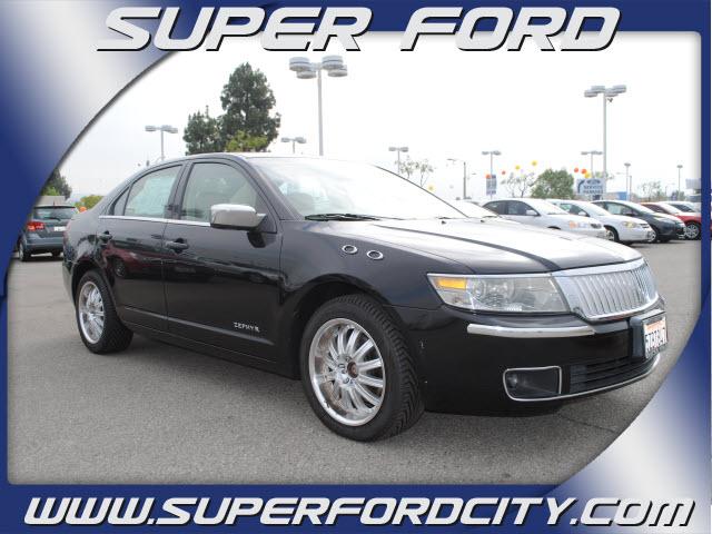 Photo of 2006 Lincoln Zephyr