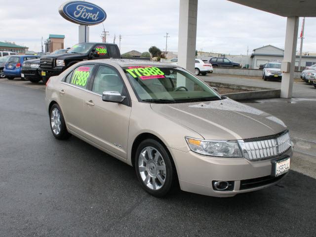 Photo of 2007 Lincoln MKZ