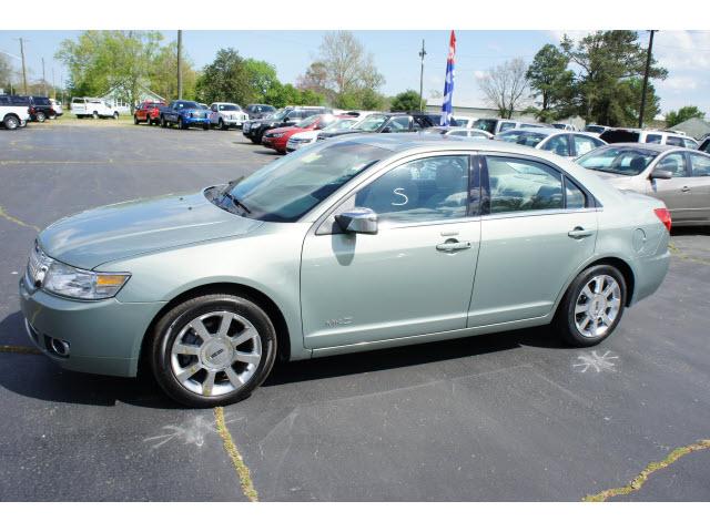 Photo of 2009 Lincoln MKZ