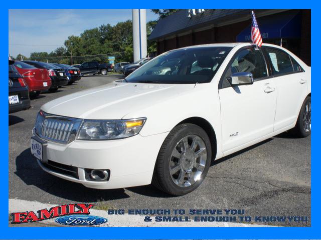 Photo of 2008 Lincoln MKZ