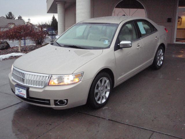 Photo of 2007 Lincoln MKZ