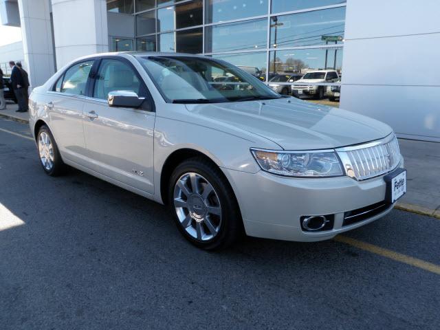 Photo of 2007 Lincoln MKZ