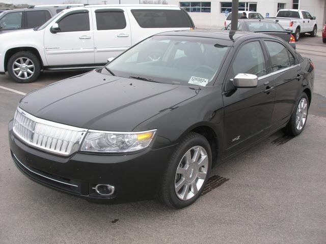 Photo of 2009 Lincoln MKZ