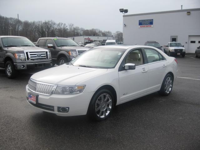 Photo of 2008 Lincoln MKZ