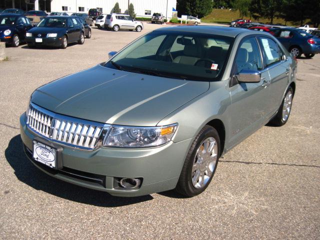 Photo of 2008 Lincoln MKZ