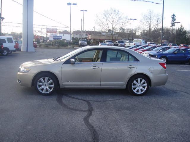 Photo of 2007 Lincoln MKZ