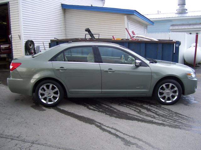 Photo of 2008 Lincoln MKZ