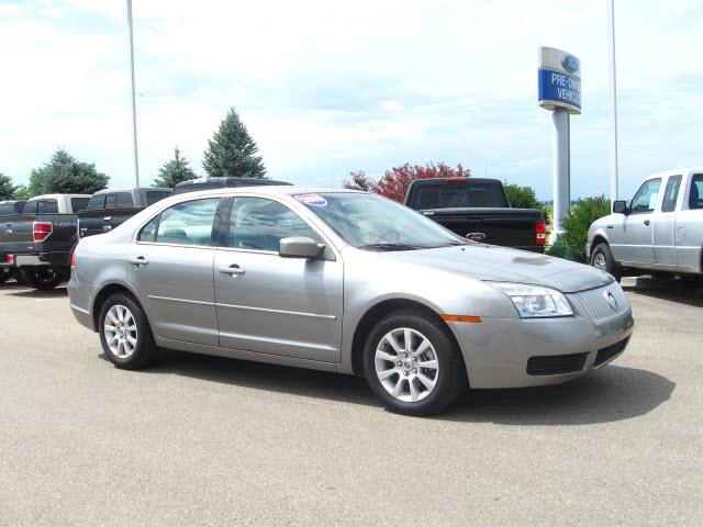 Photo of 2009 Mercury Milan