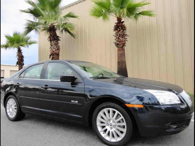 Photo of 2008 Mercury Milan