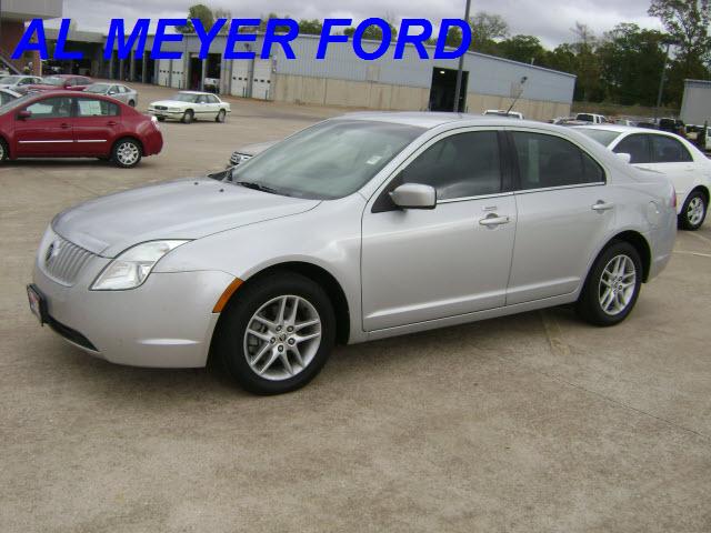 Photo of 2010 Mercury Milan