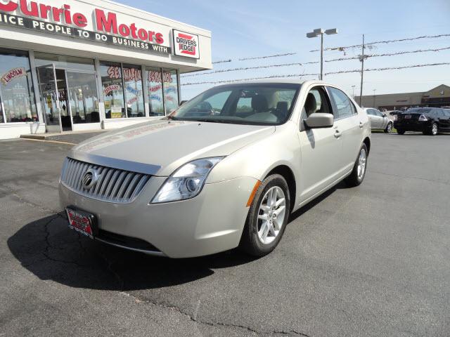 Photo of 2010 Mercury Milan
