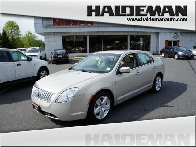 Photo of 2010 Mercury Milan