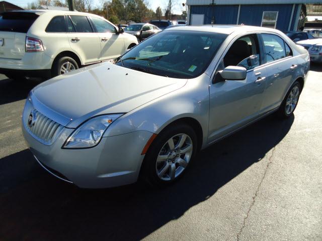 Photo of 2010 Mercury Milan