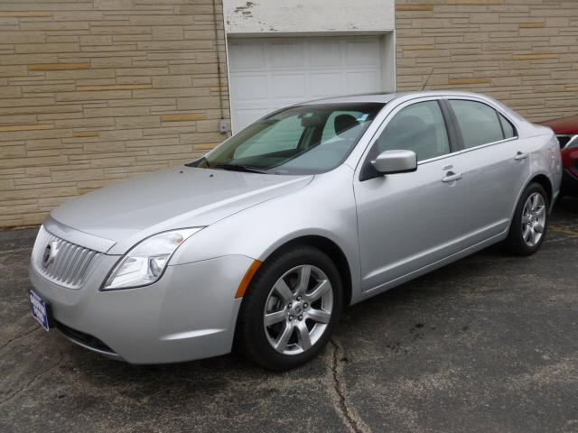 Photo of 2010 Mercury Milan